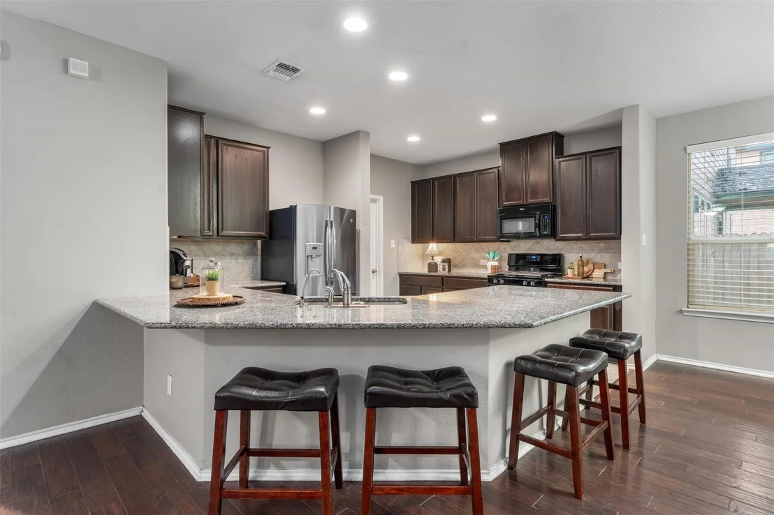 Photo of 1032 Clove Hitch DR