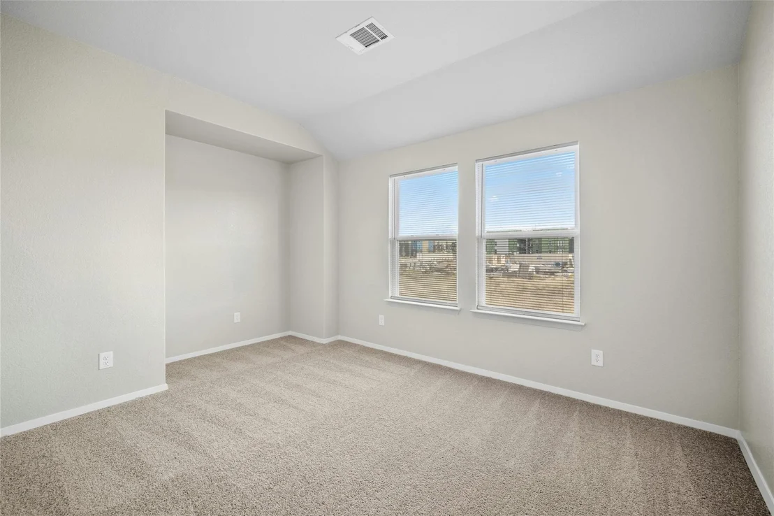 Photo of 5000 Black Onyx DR