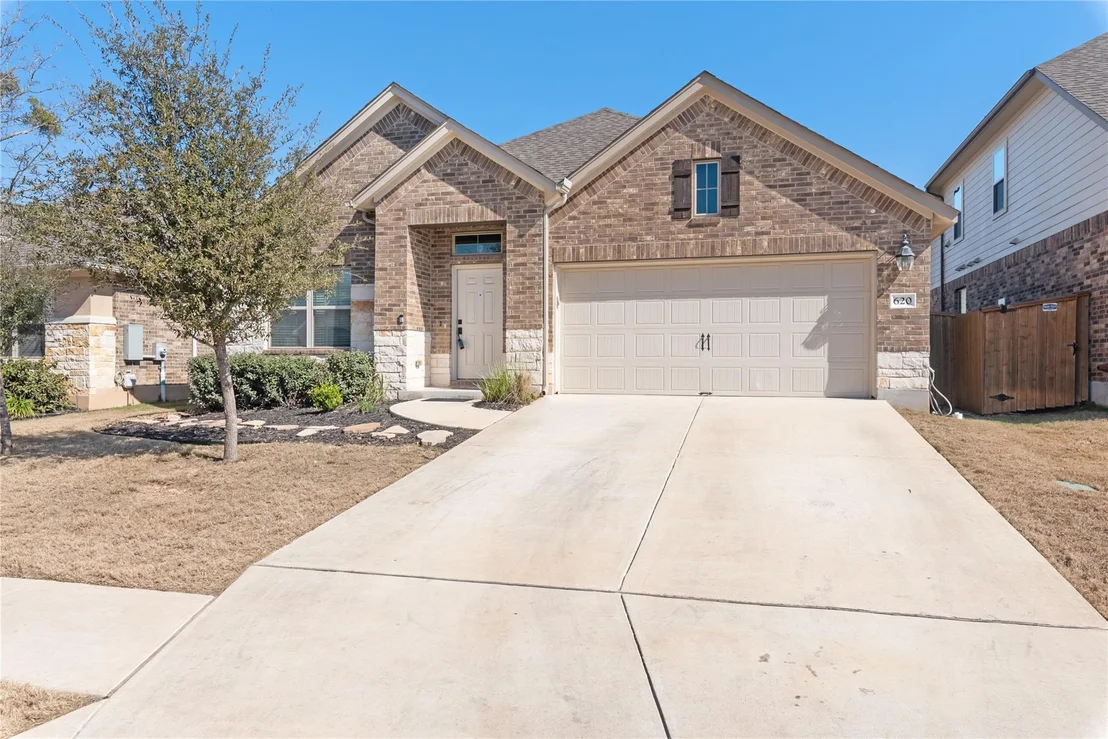 Photo of 620 Stonewood LN