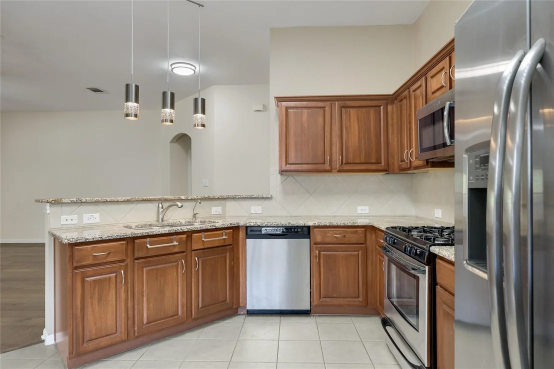 Photo of 328 Hidden Brook LN