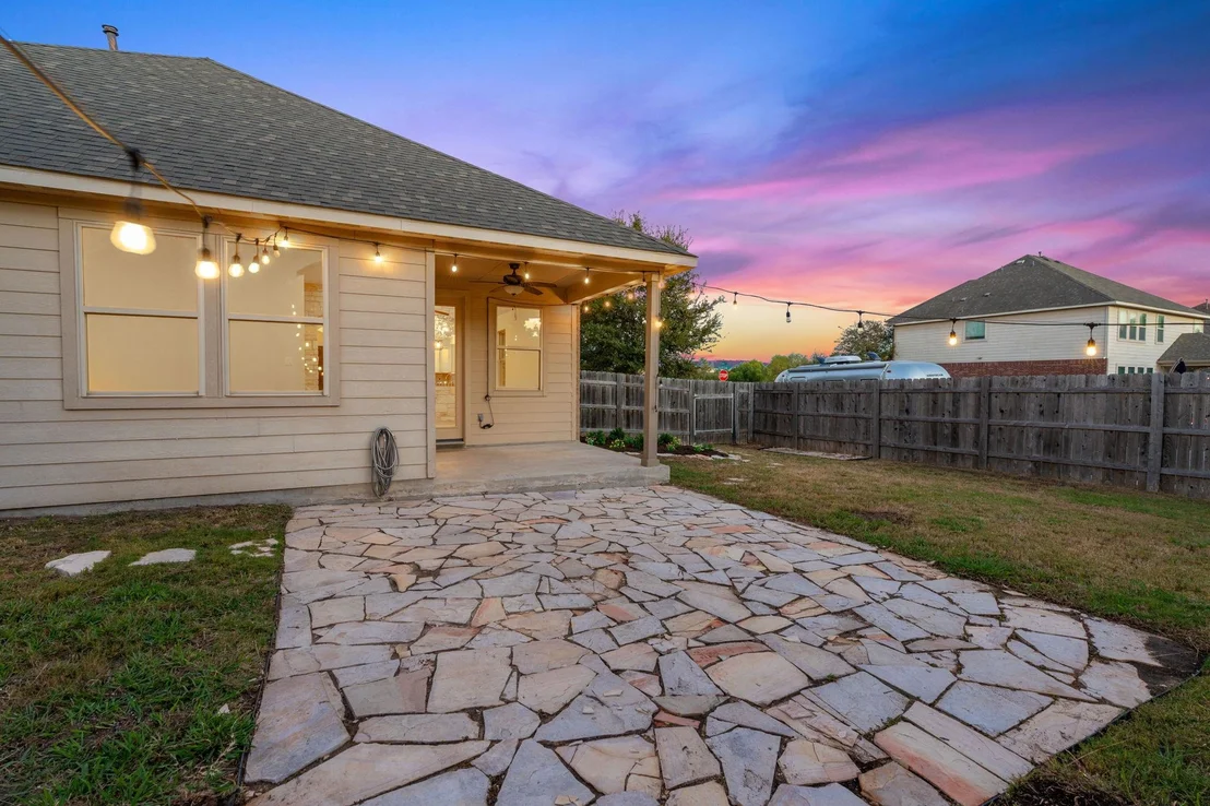 Photo of 21100 Windmill Ranch Ave