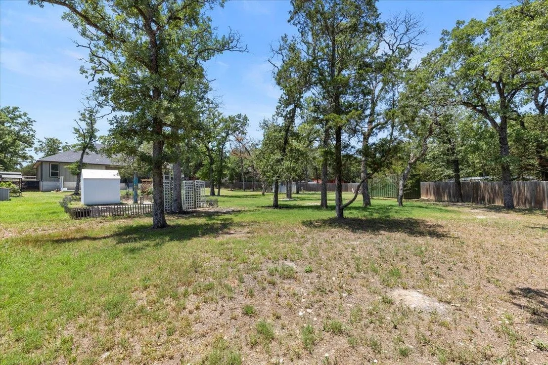 Photo of 127 Medlar DR