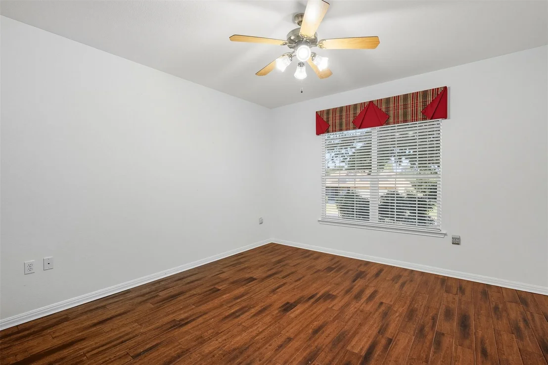 Photo of 112 Vinca DR