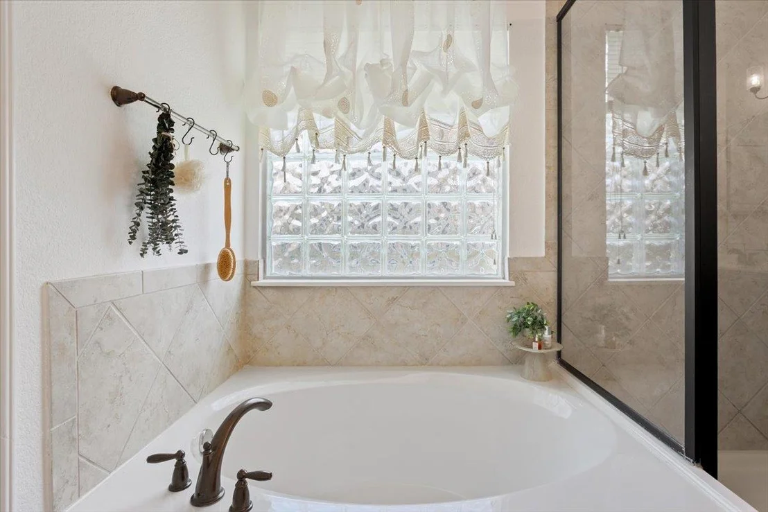 Photo of 2218 Settlers Park LOOP