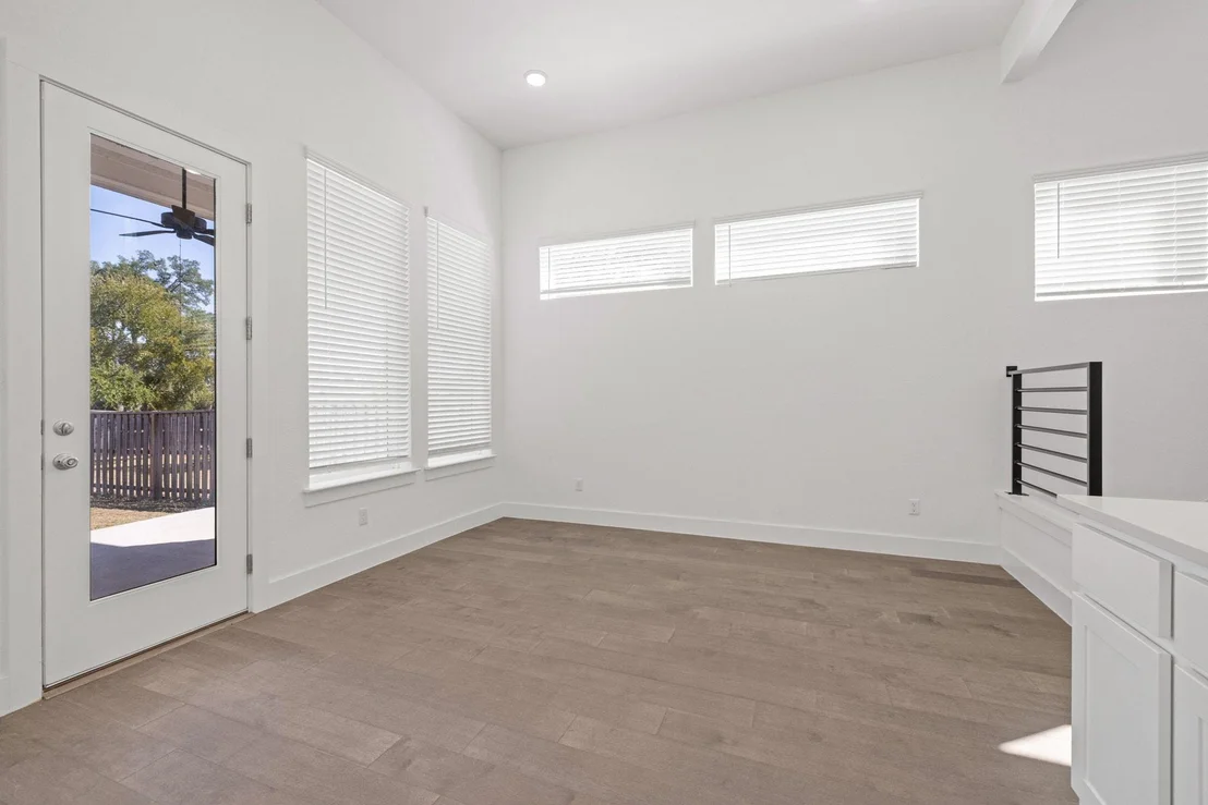 Photo of 1413 Kneehigh LN