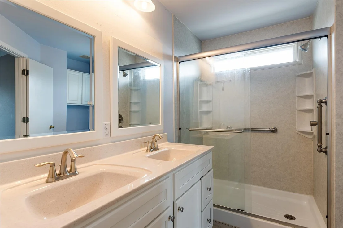 Photo of 1329 Amberwood LOOP