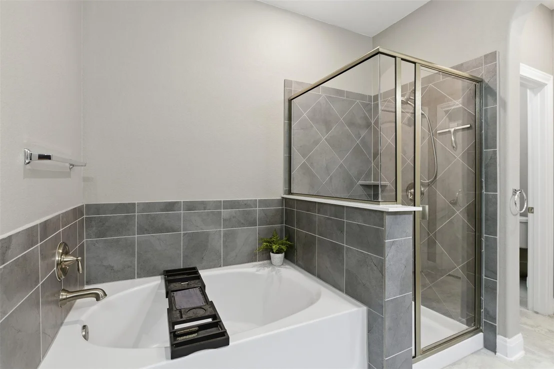 Photo of 1011 Toltec TRL