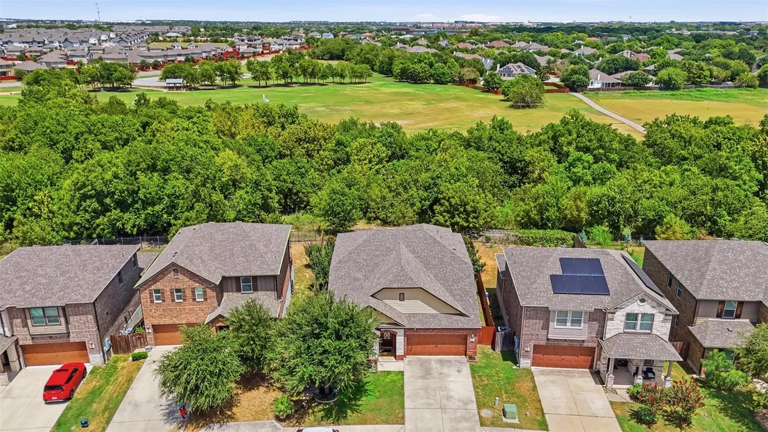 Photo of 626 Landon Samuel LOOP
