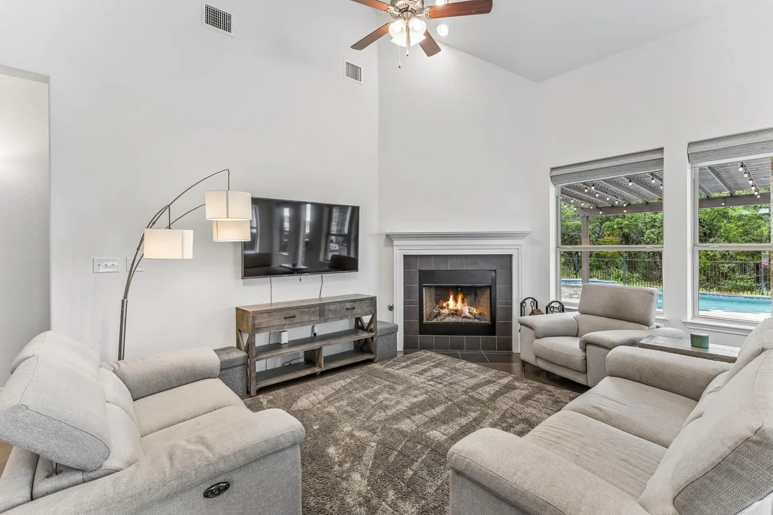 Photo of 2432 Soprano WAY