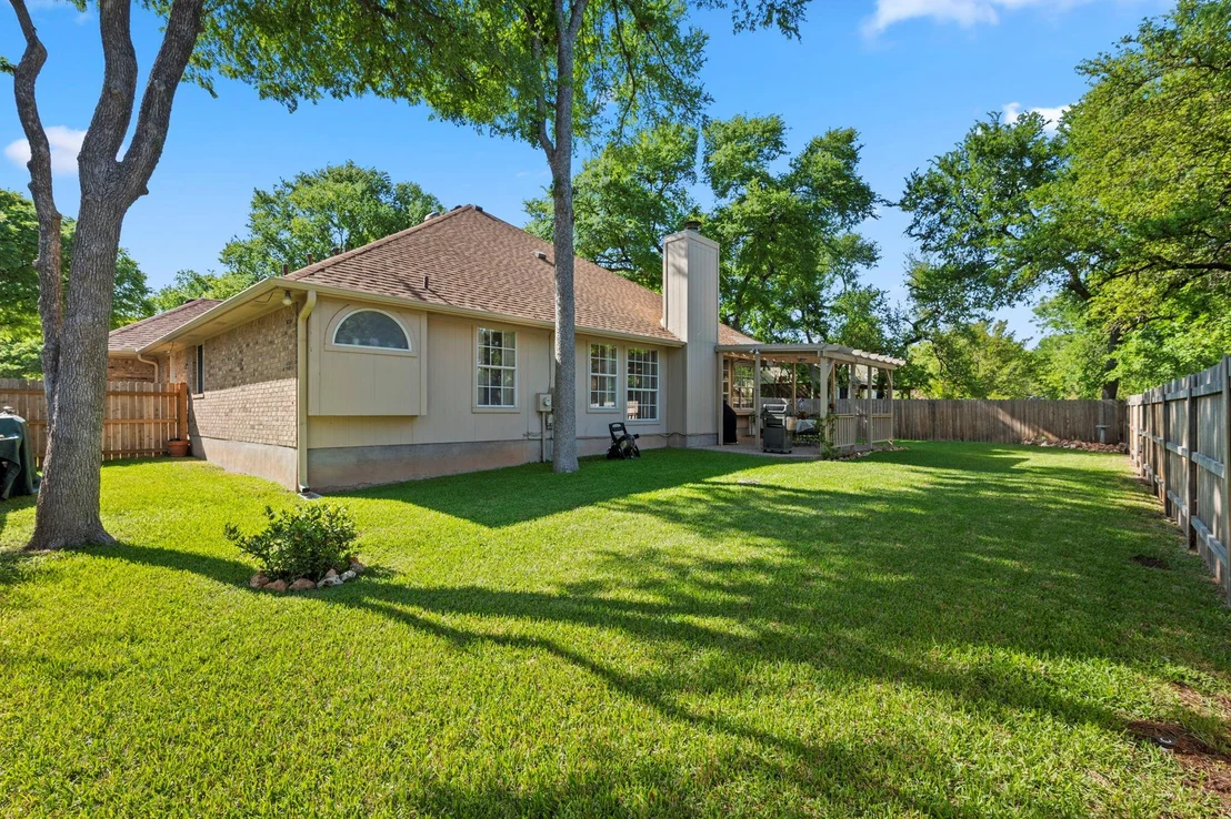 Photo of 803 Oak Park DR