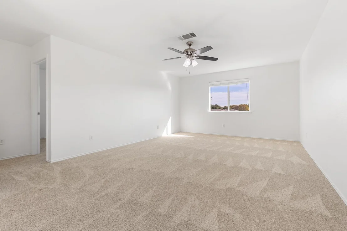 Photo of 406 Golden Gate DR