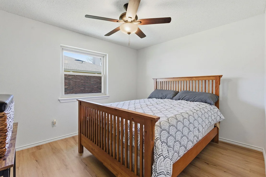 Photo of 1203 Crossvine WAY