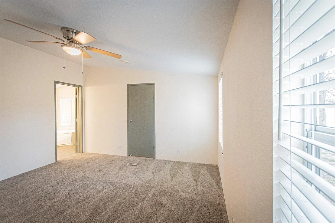 Photo of 241 Comancheria TRL
