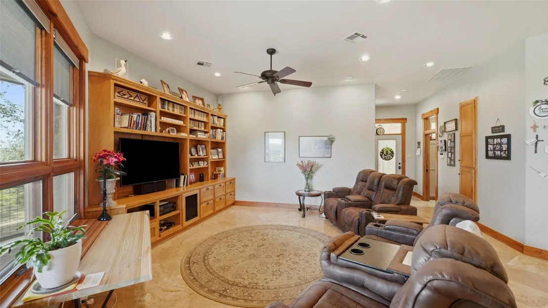 Photo of 435 Placid LN