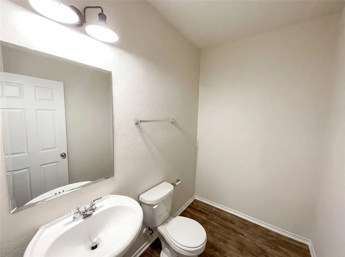 Photo of 709 Hummingbird LN