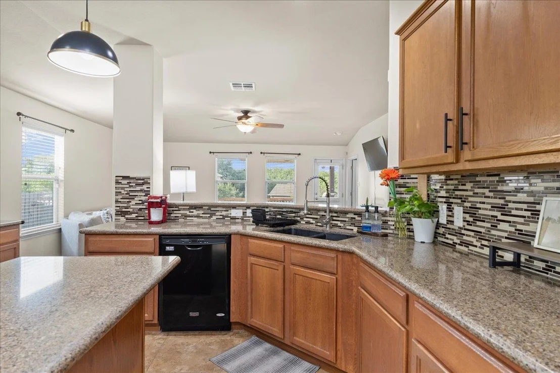 Photo of 747 Reliance DR