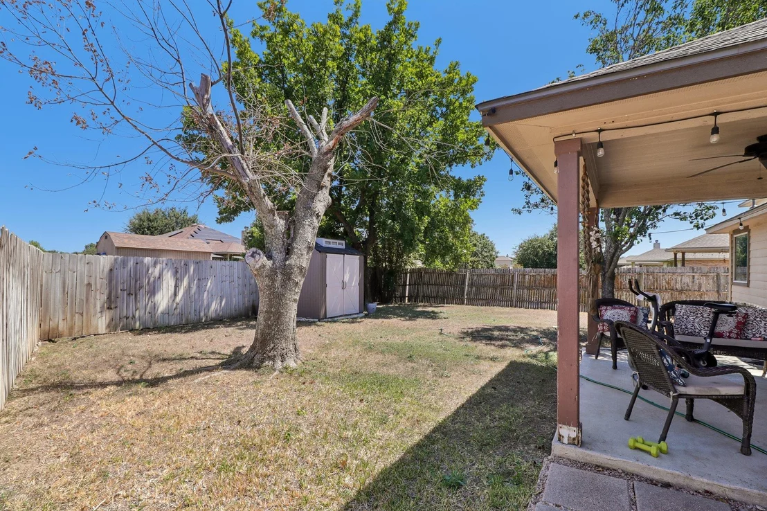 Photo of 302 Lone Star BLVD
