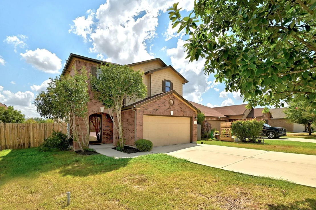 Photo of 290 Cushman DR