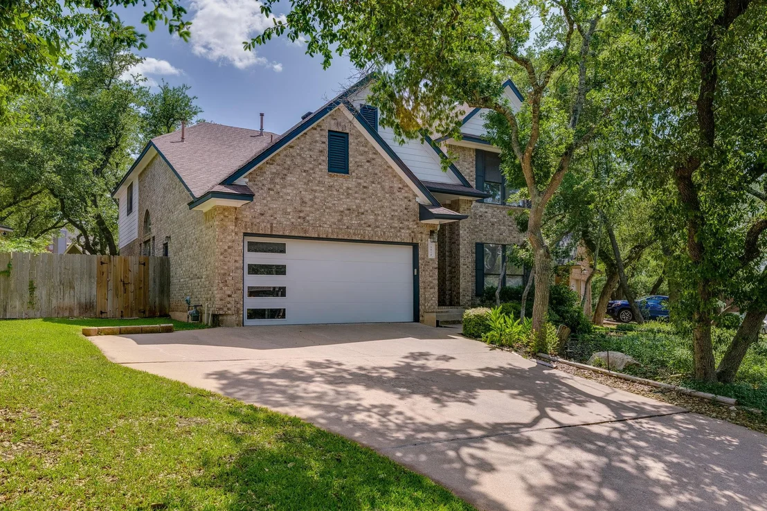 Photo of 3914 Latimer DR