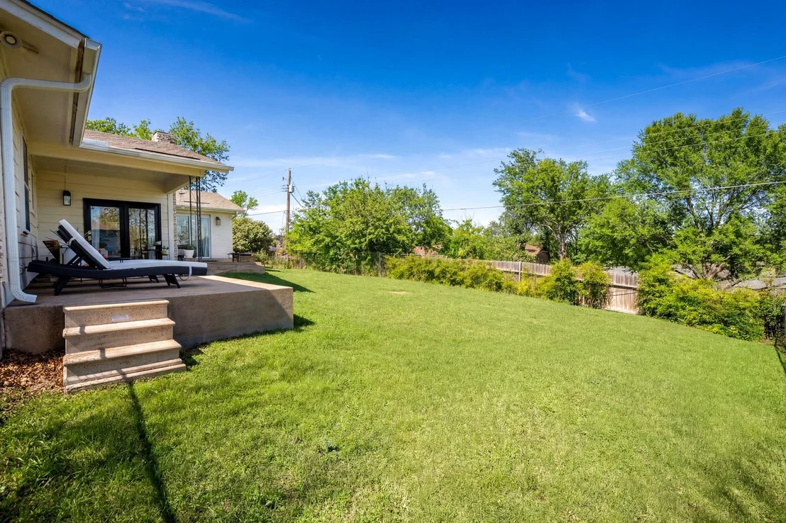 Photo of 906 Rocky Spring RD