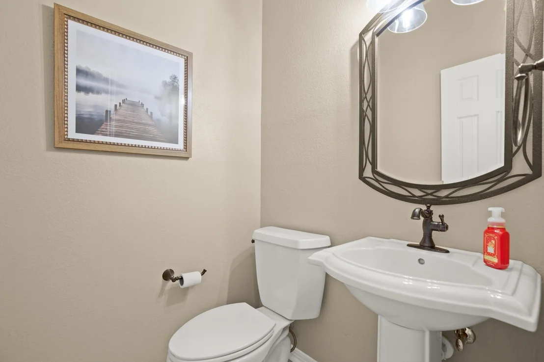 Photo of 6559 Needham LN