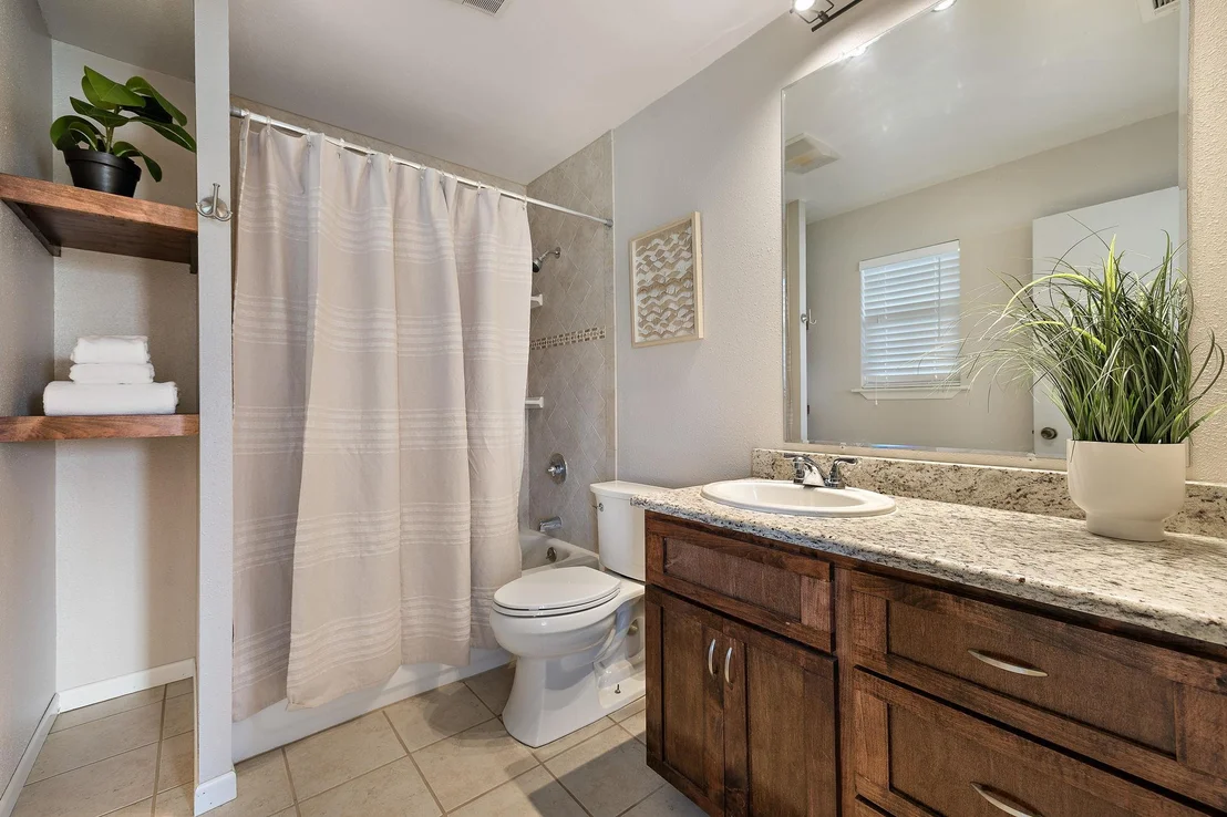 Photo of 306 Dove TRL