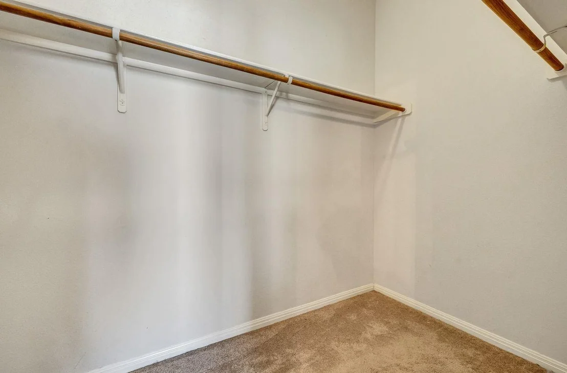 Photo of 214 River Park LN