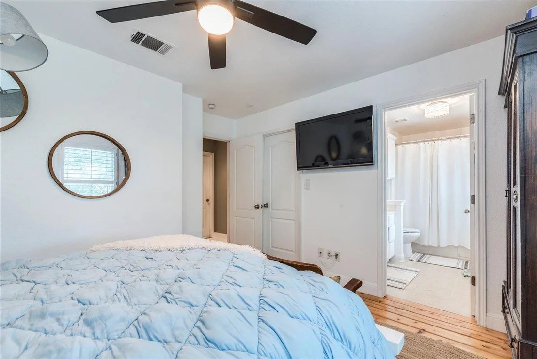 Photo of 526 McGarity
