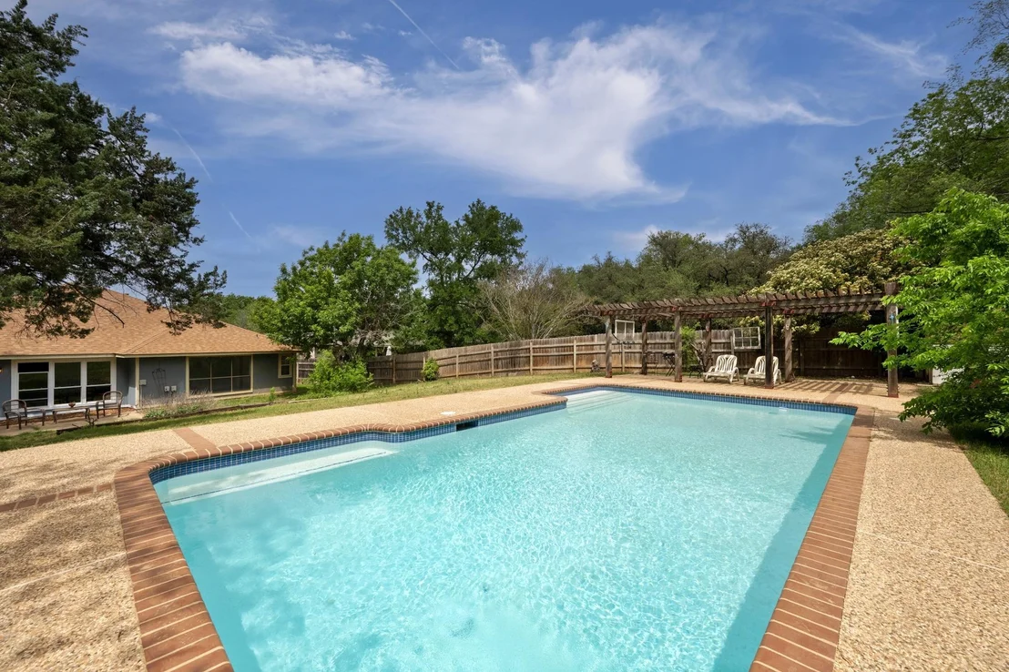 Photo of 16415 Lone Wolf DR