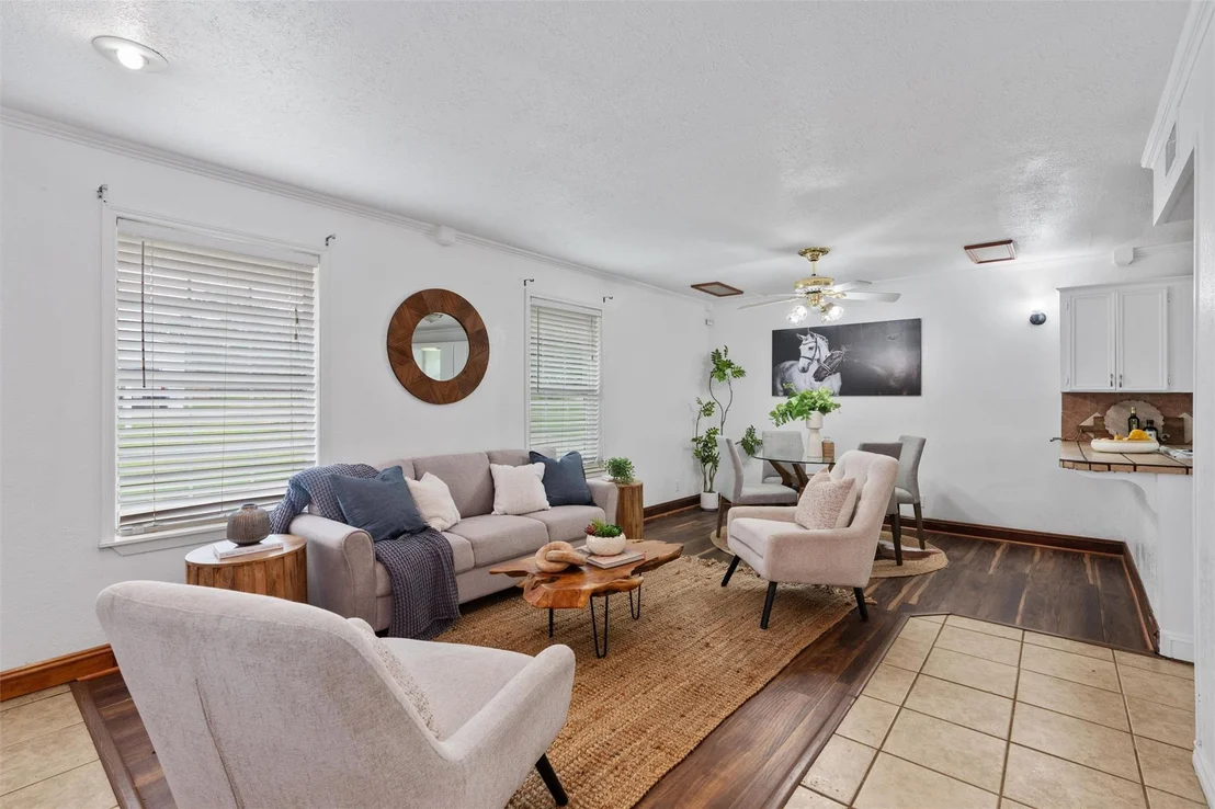 Photo of 5203 Denmans LOOP