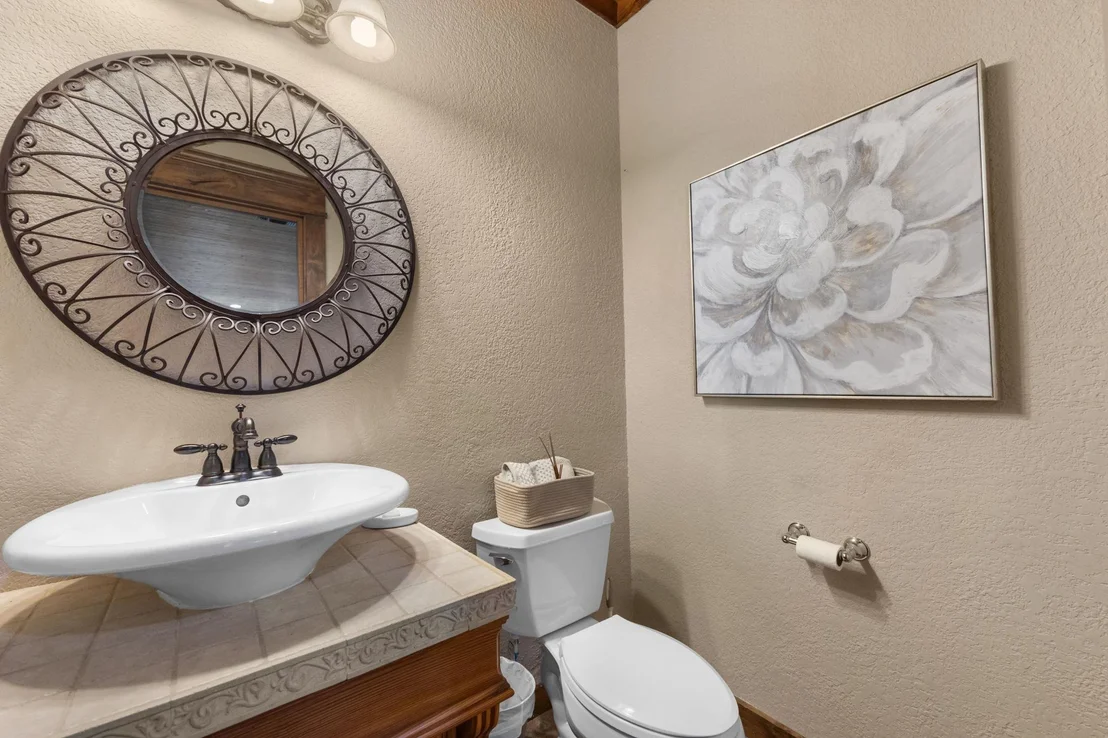 Photo of 544 River View DR