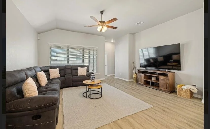 Photo of 501 Seabiscuit DR