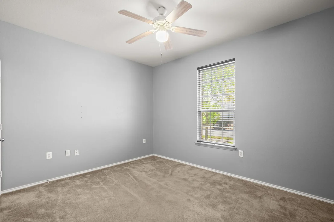 Photo of 15204 Guffey DR