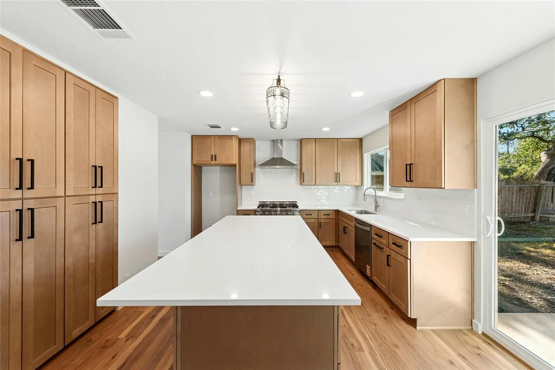 Photo of 2110 Heather DR