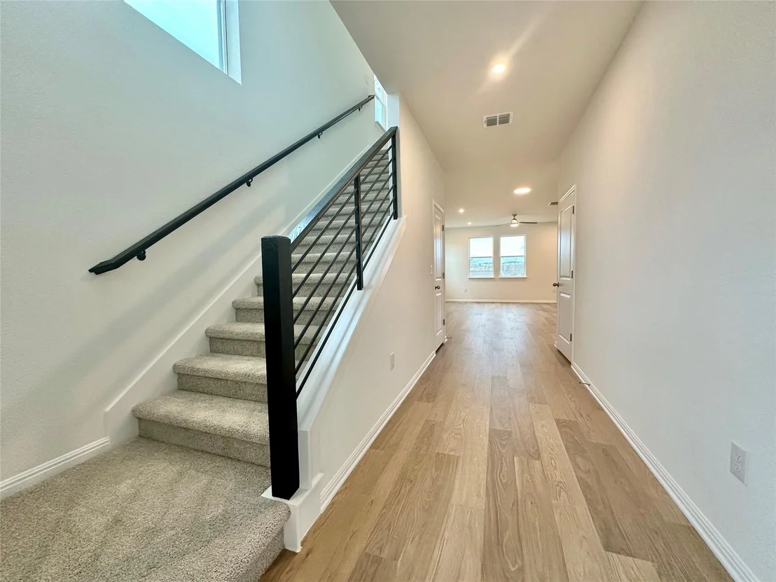 Photo of 380 Young ST