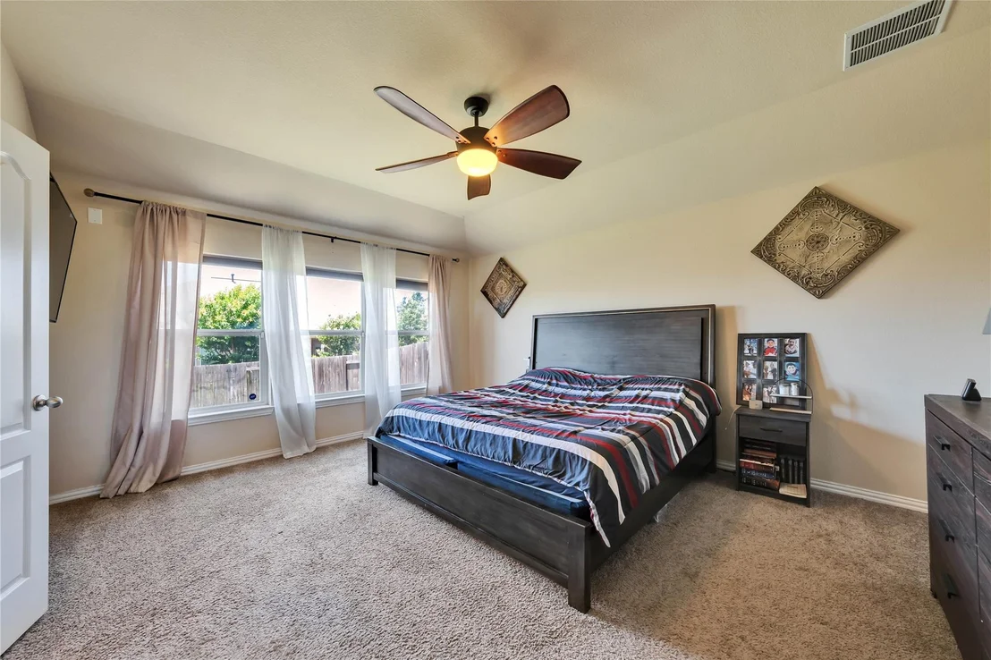 Photo of 228 Lavender LN