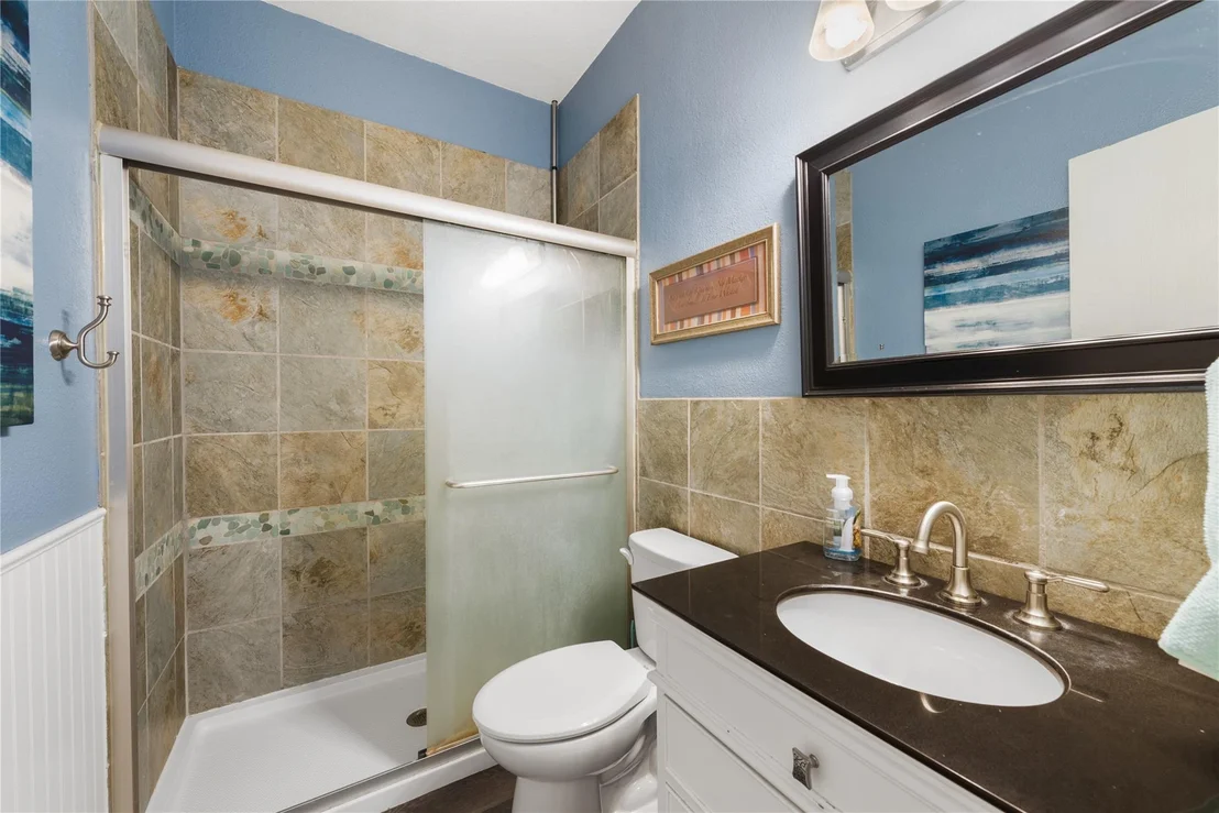 Photo of 261 Tobin DR
