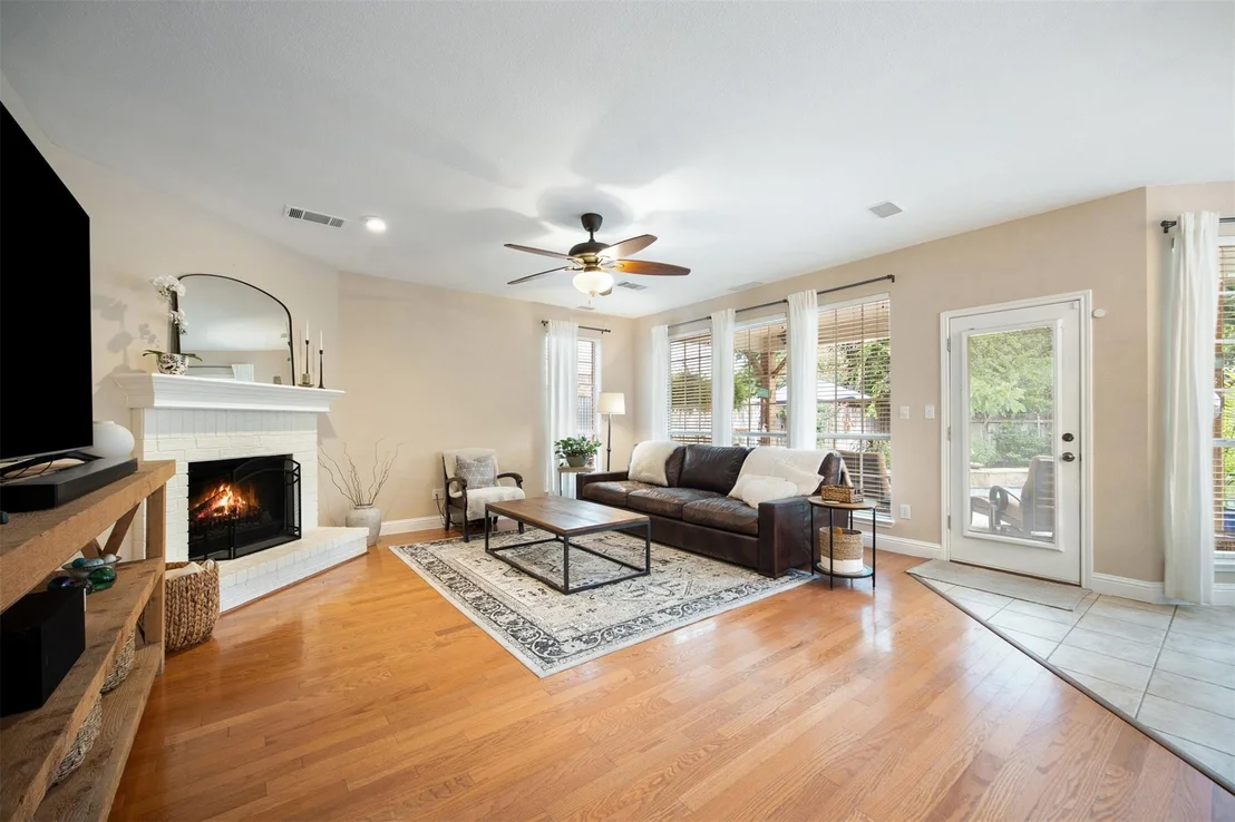 Photo of 1215 Boerne DR