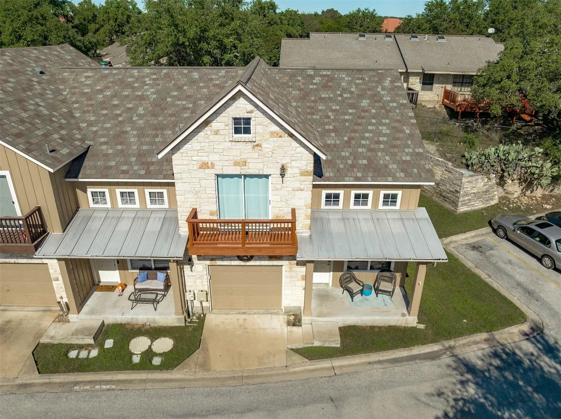 Photo of Unit 40 at 20980 Waterside DR