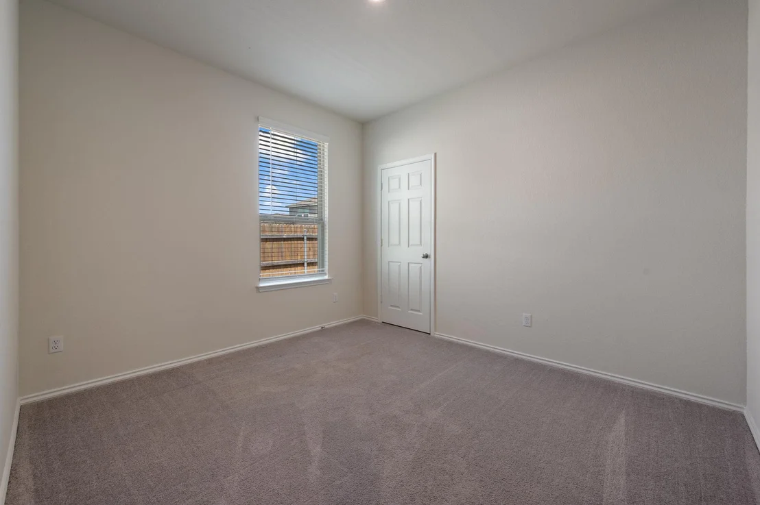 Photo of 241 Pivot DR