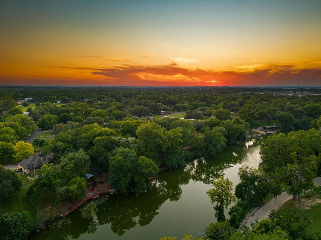 Photo of 302 Guadalupe River DR
