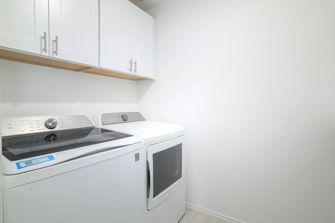 Photo of 6829 Ellsworth WALK