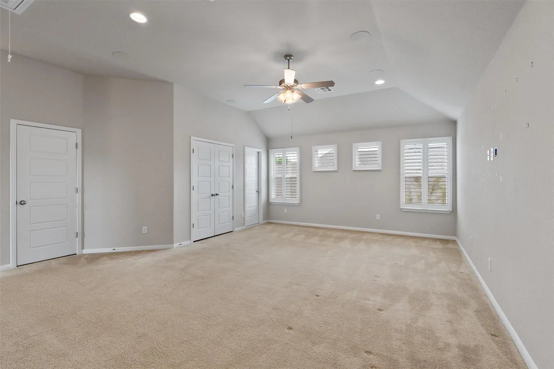 Photo of 1008 Clearwing CIR