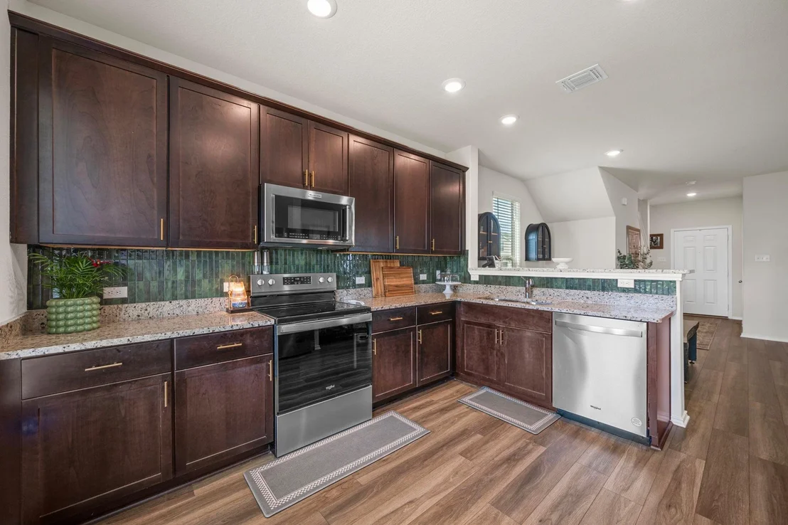 Photo of 27 Pacific Loon ST