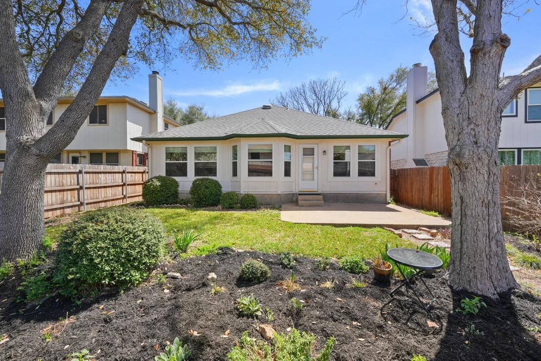 Photo of 9408 Notches DR
