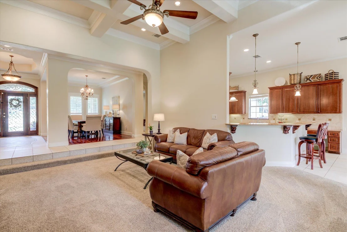 Photo of 185 Ware DR