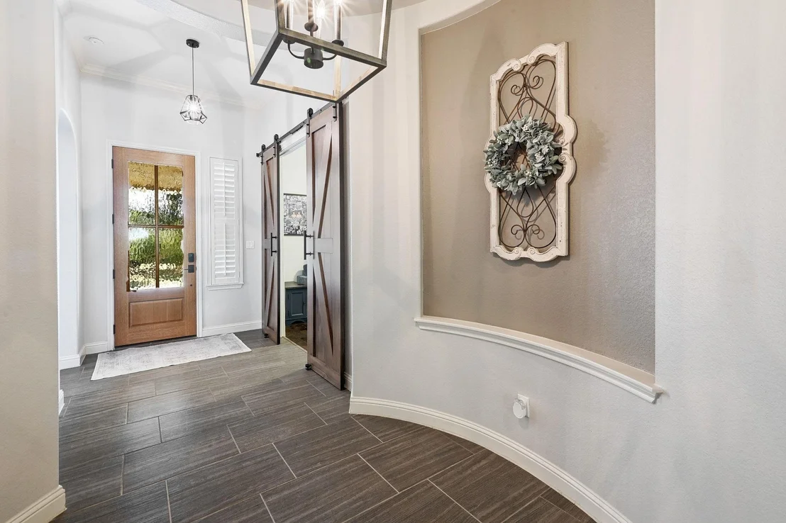 Photo of 306 Swallowtail DR