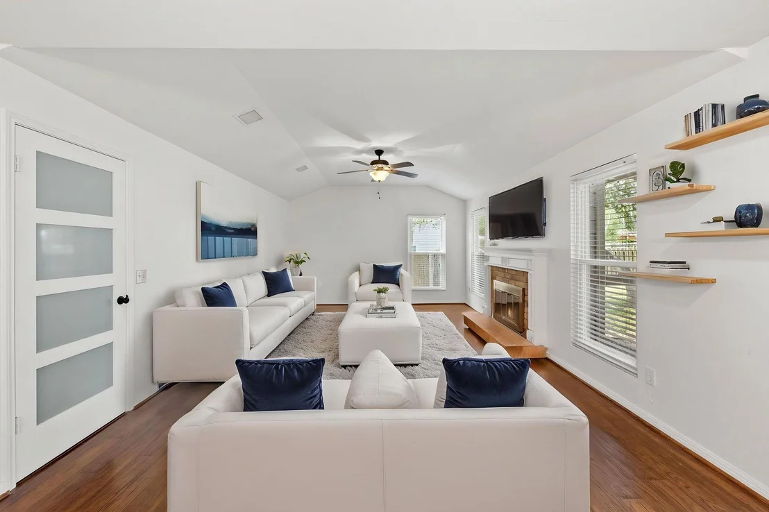 Photo of 11202 Holster CT