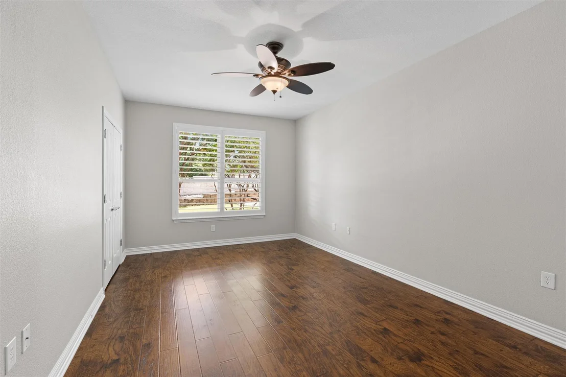 Photo of 102 Emory Peak TRL