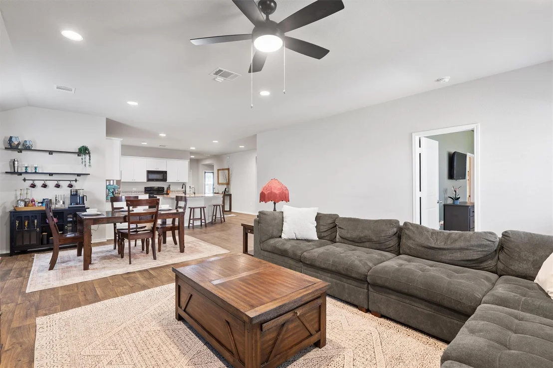 Photo of 13000 Brahmin DR